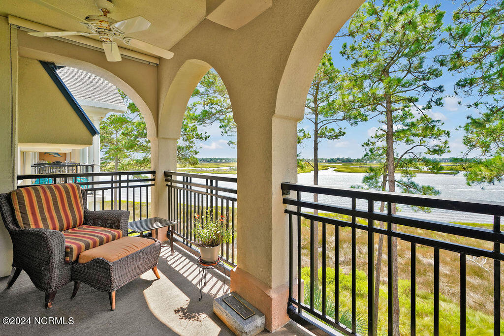 2100 Marsh Grove Lane Unit 2407