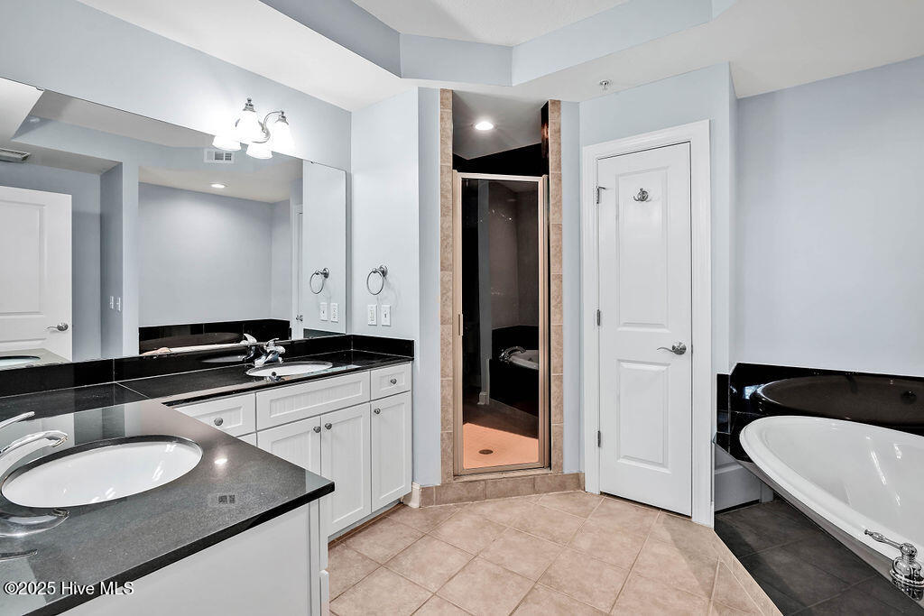 2100 Marsh Grove Lane Unit 2407