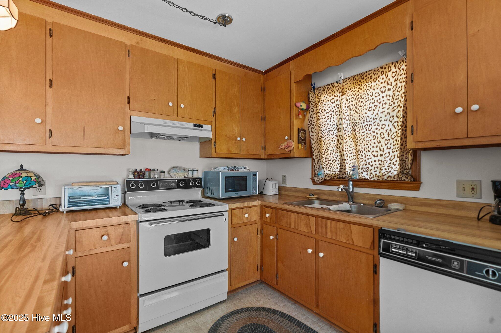 1224 Kings Landing Road