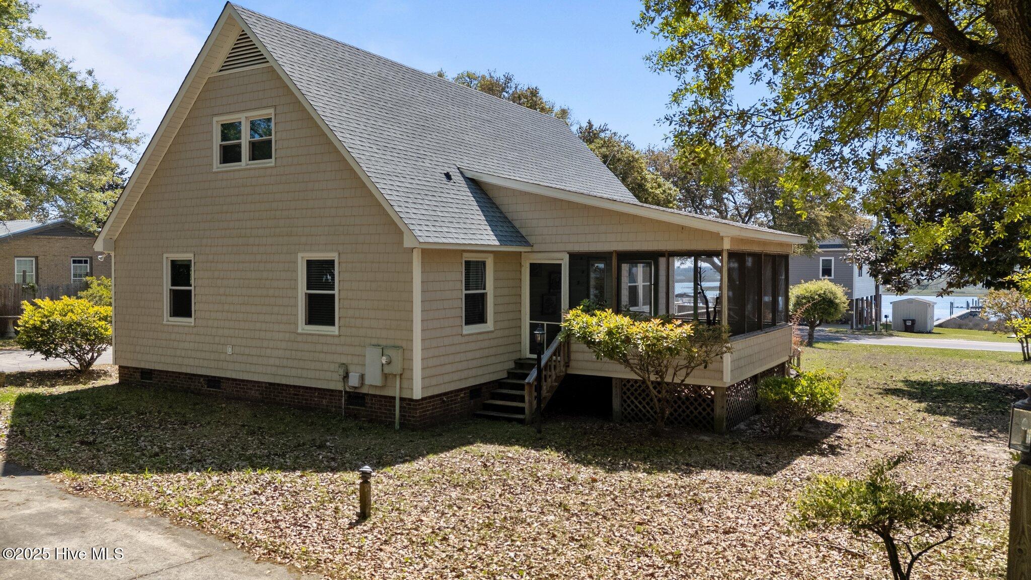 1224 Kings Landing Road