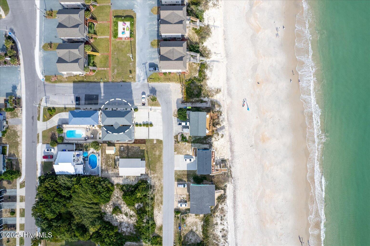 621 N Shore Drive B