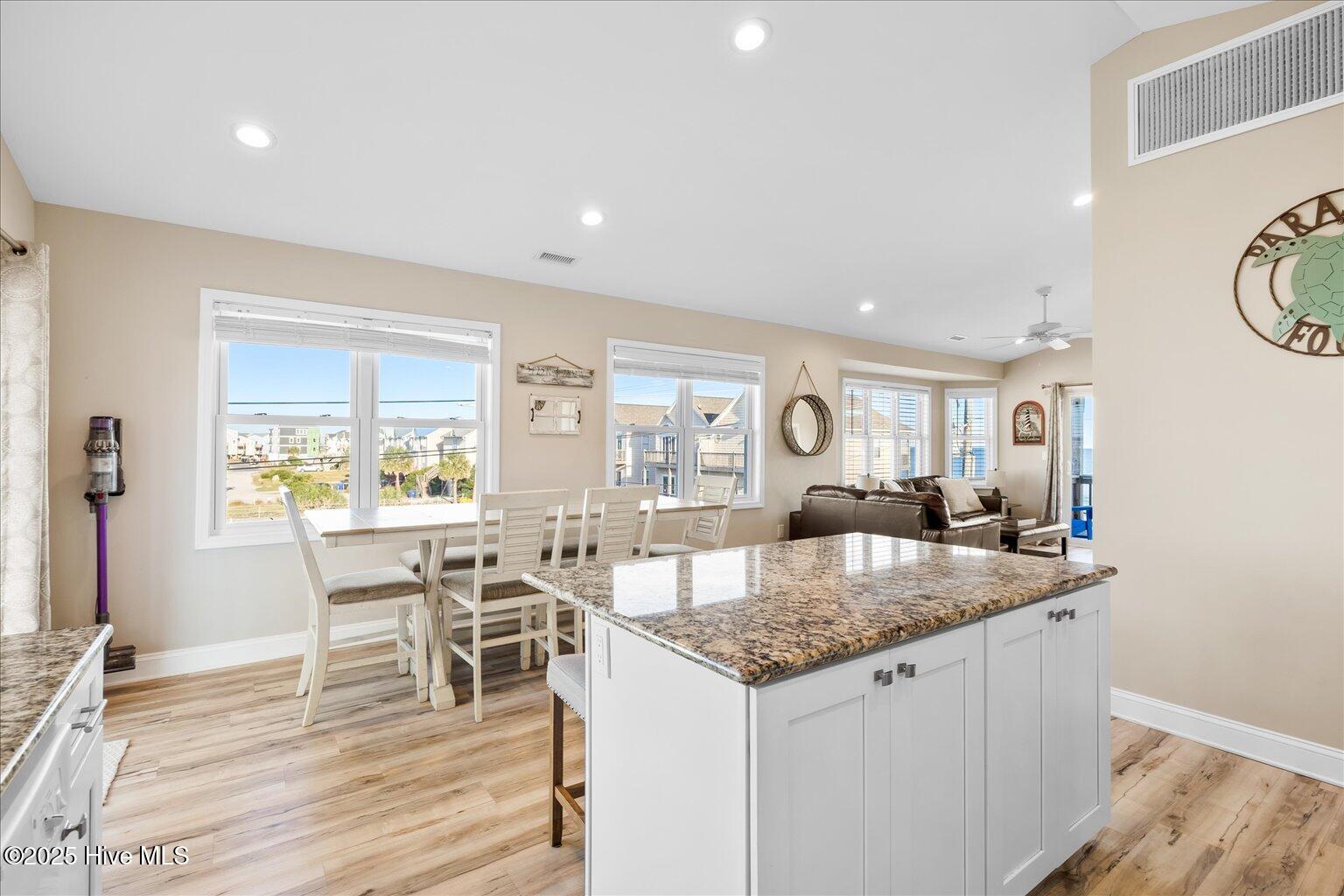 621 N Shore Drive B
