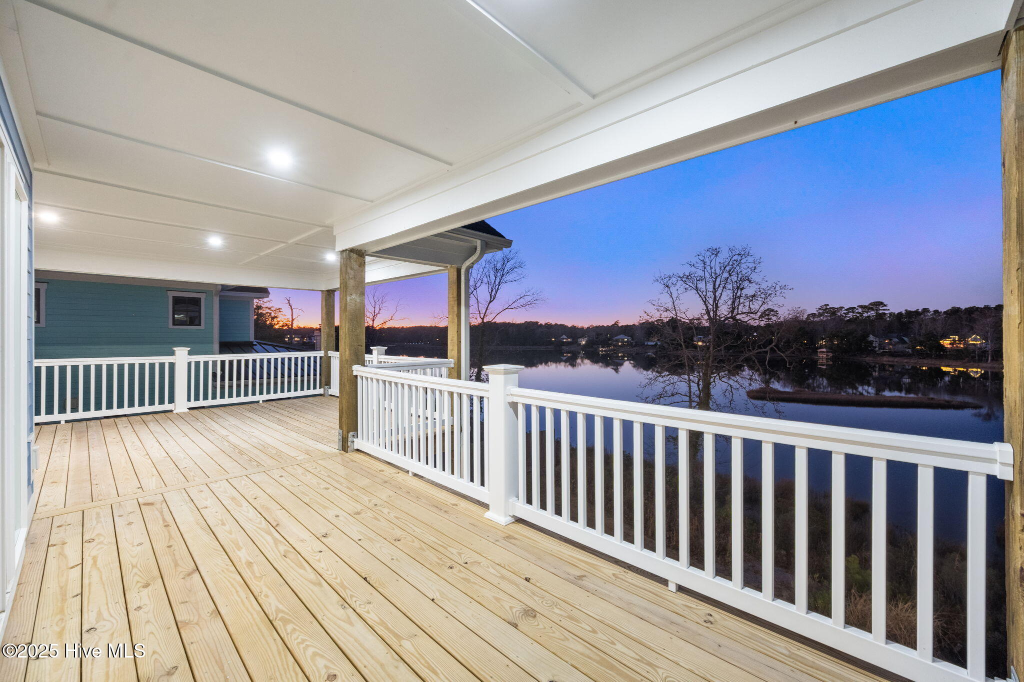13 E Cannon Cove