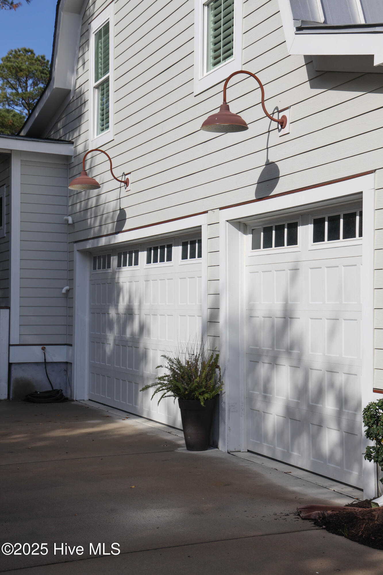 53 Ballast Point Road