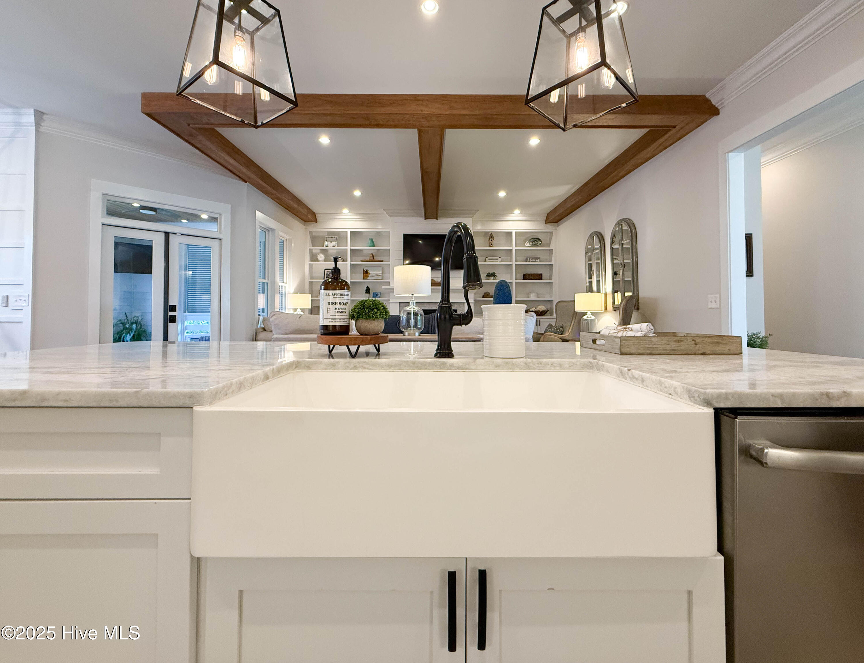 53 Ballast Point Road