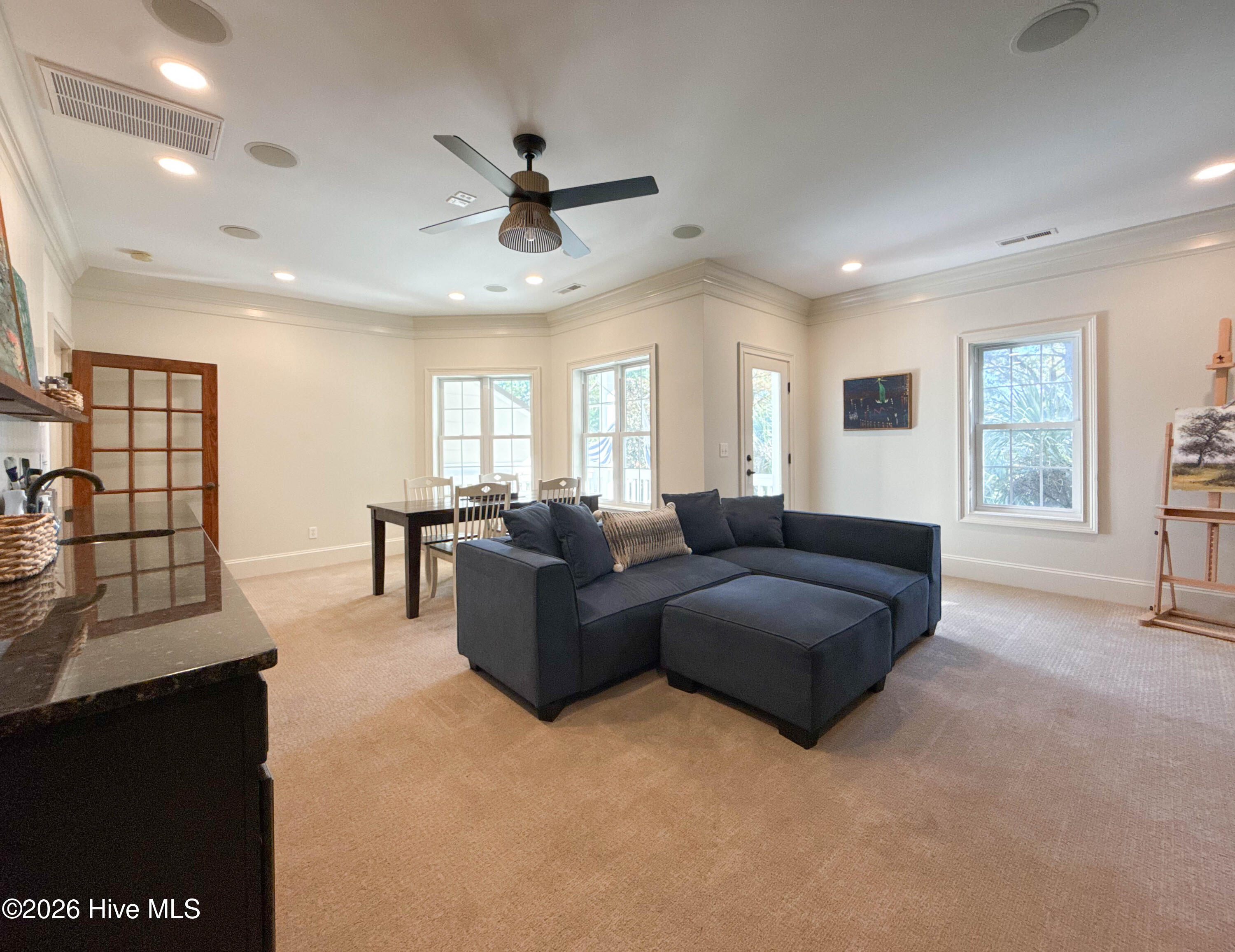 820 Grandview Drive