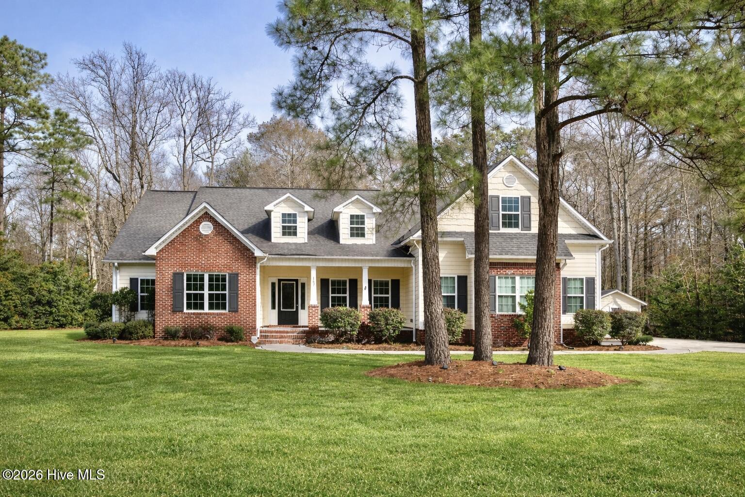 167 Hydrangea Lane