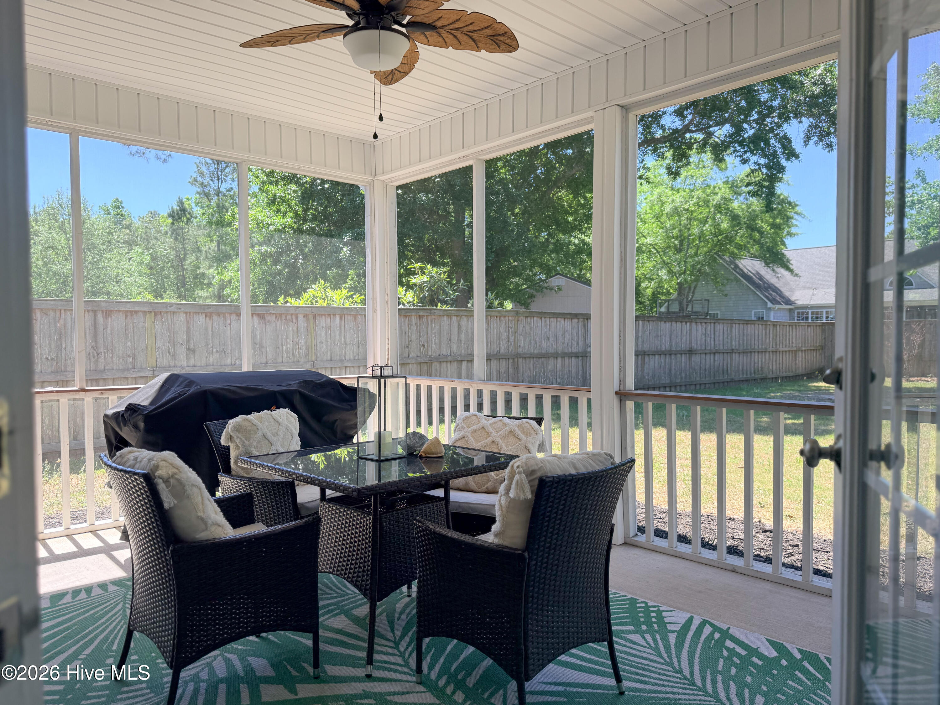 585 W Craftsman Way