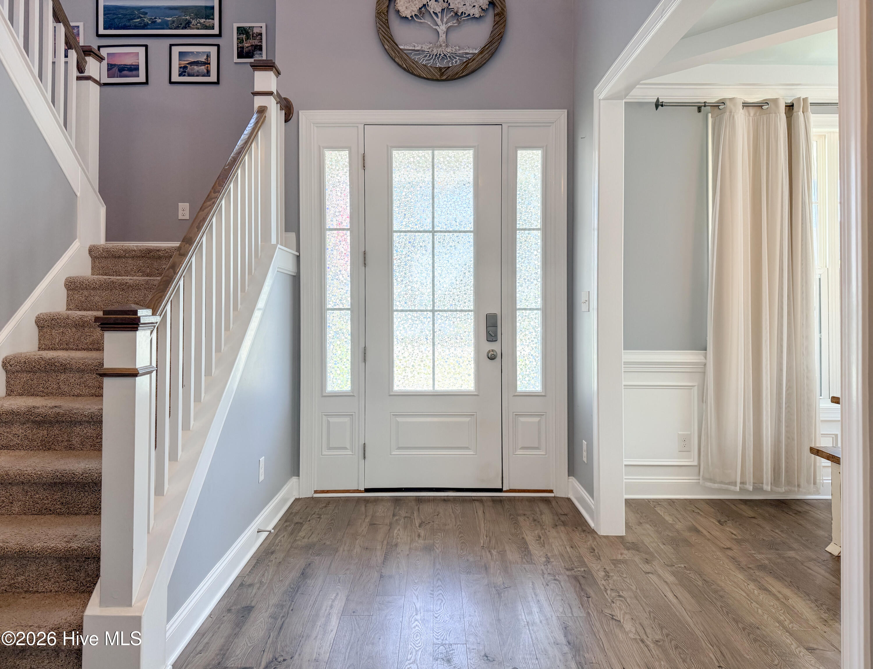 585 W Craftsman Way
