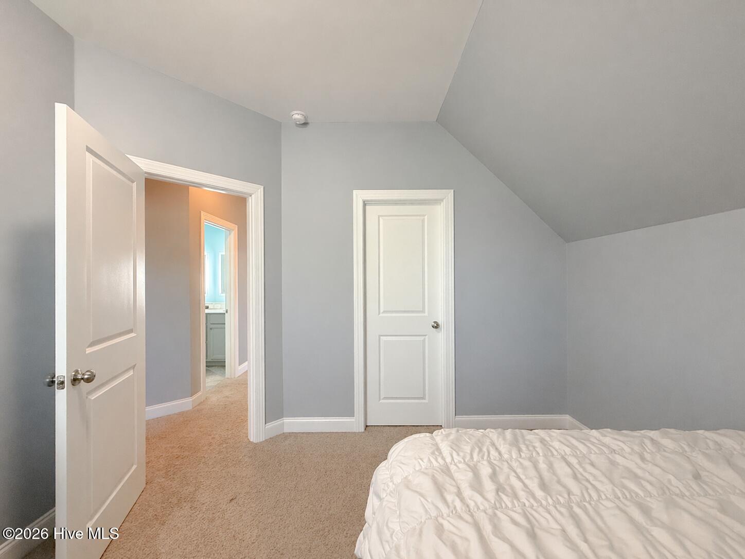 585 W Craftsman Way