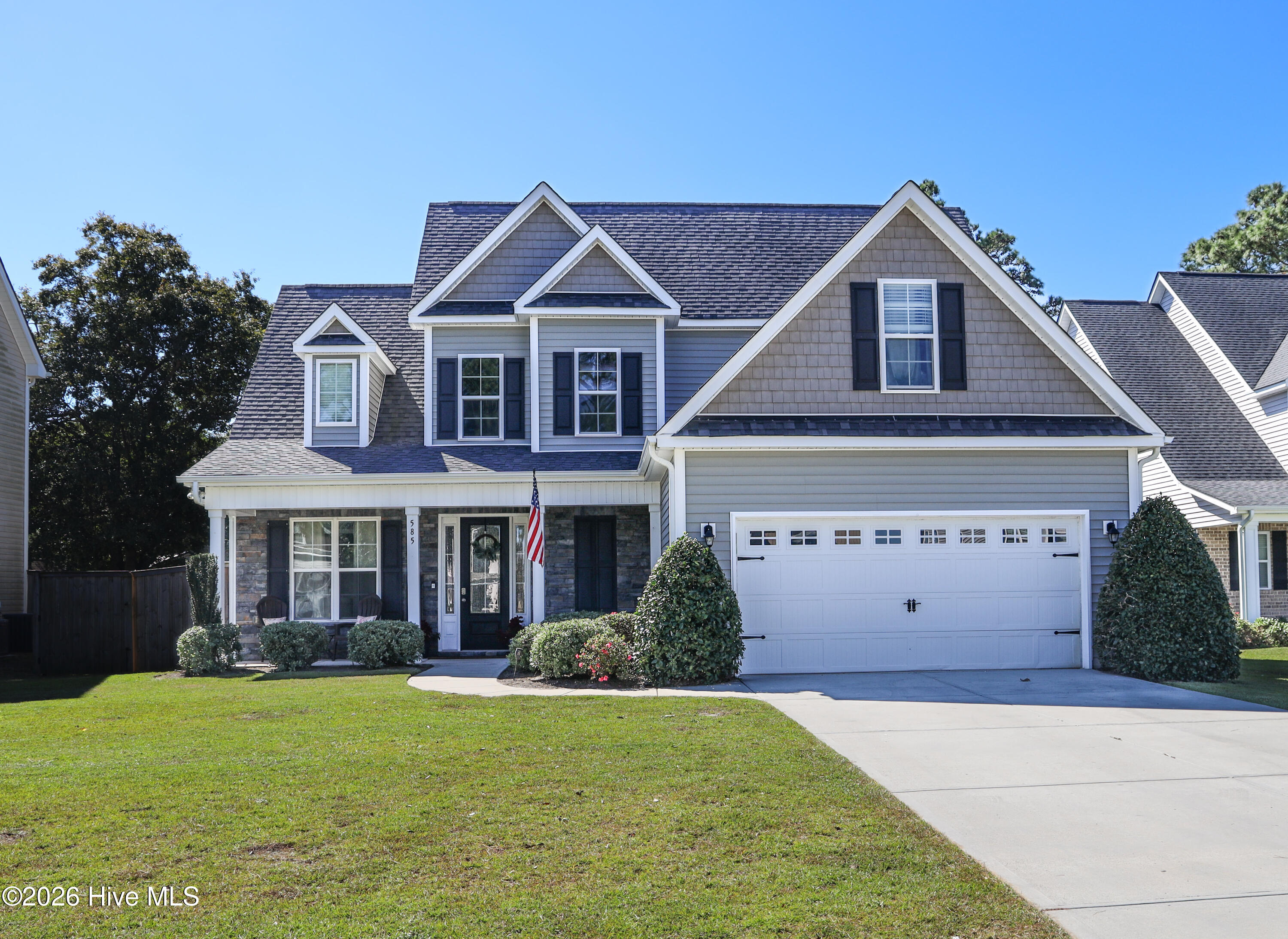 585 W Craftsman Way