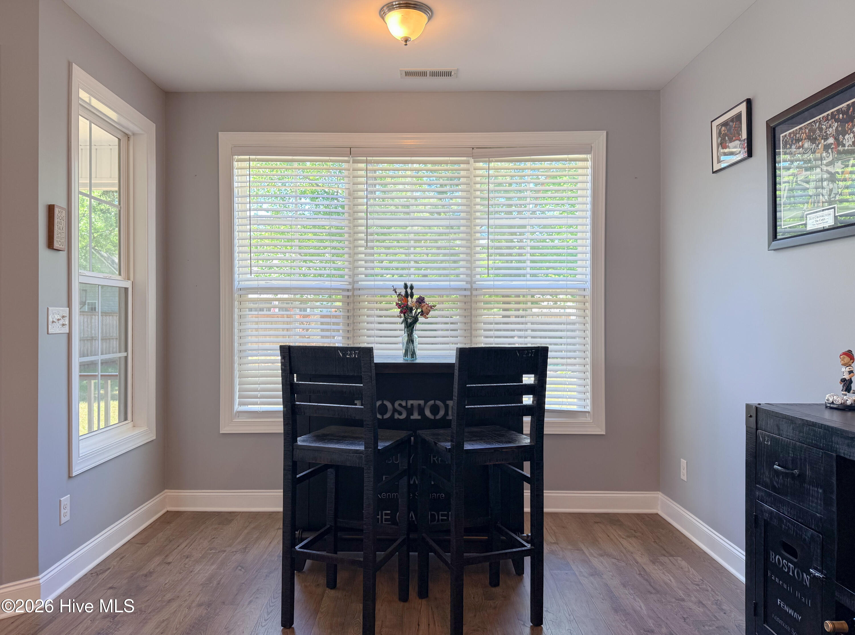 585 W Craftsman Way