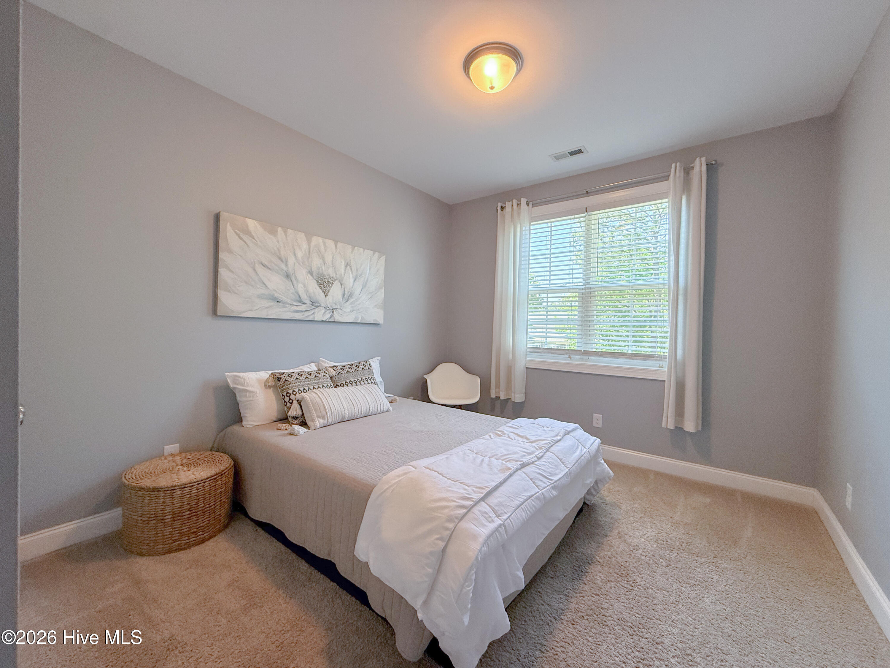 585 W Craftsman Way