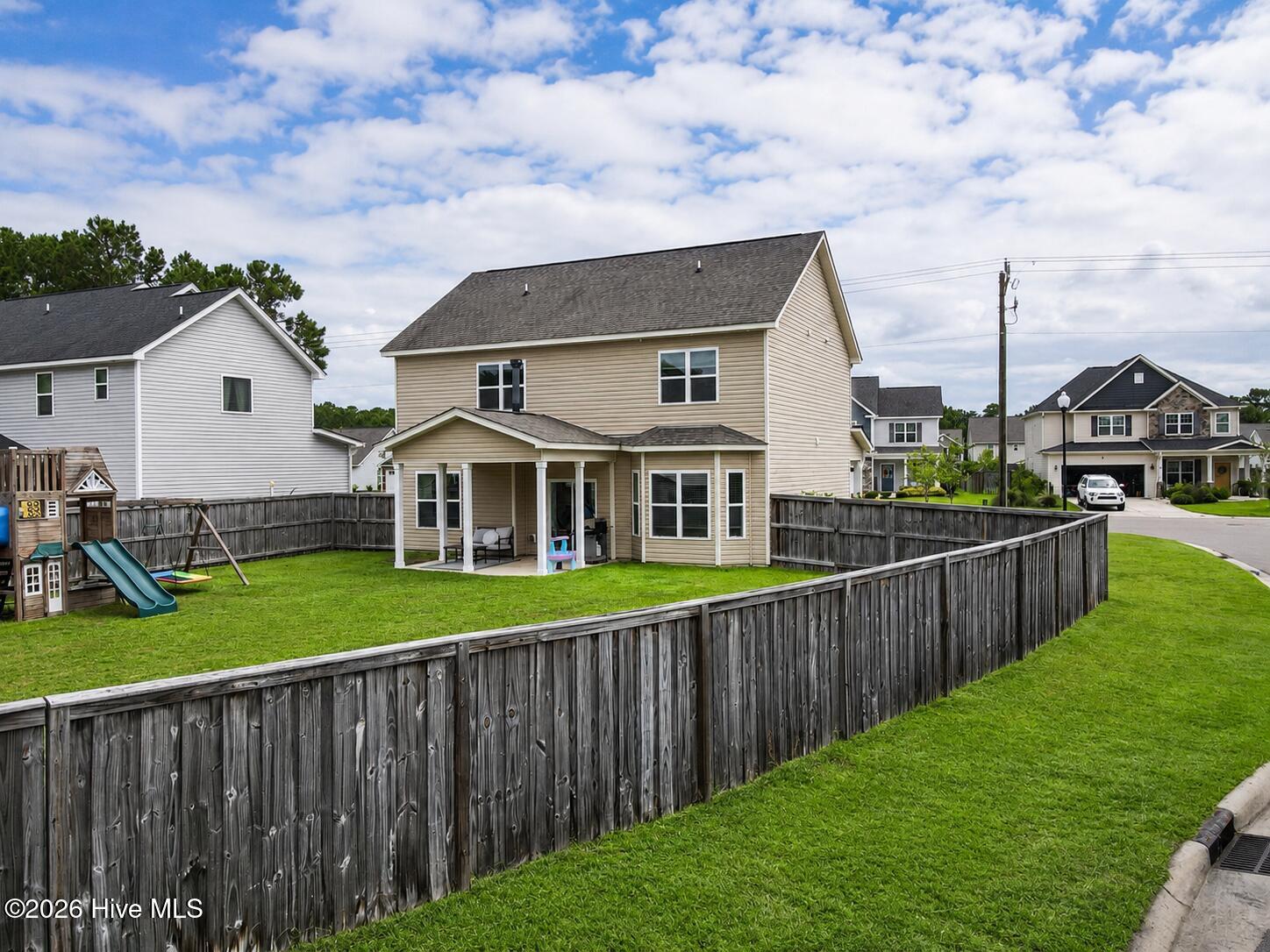 589 Aurora Place