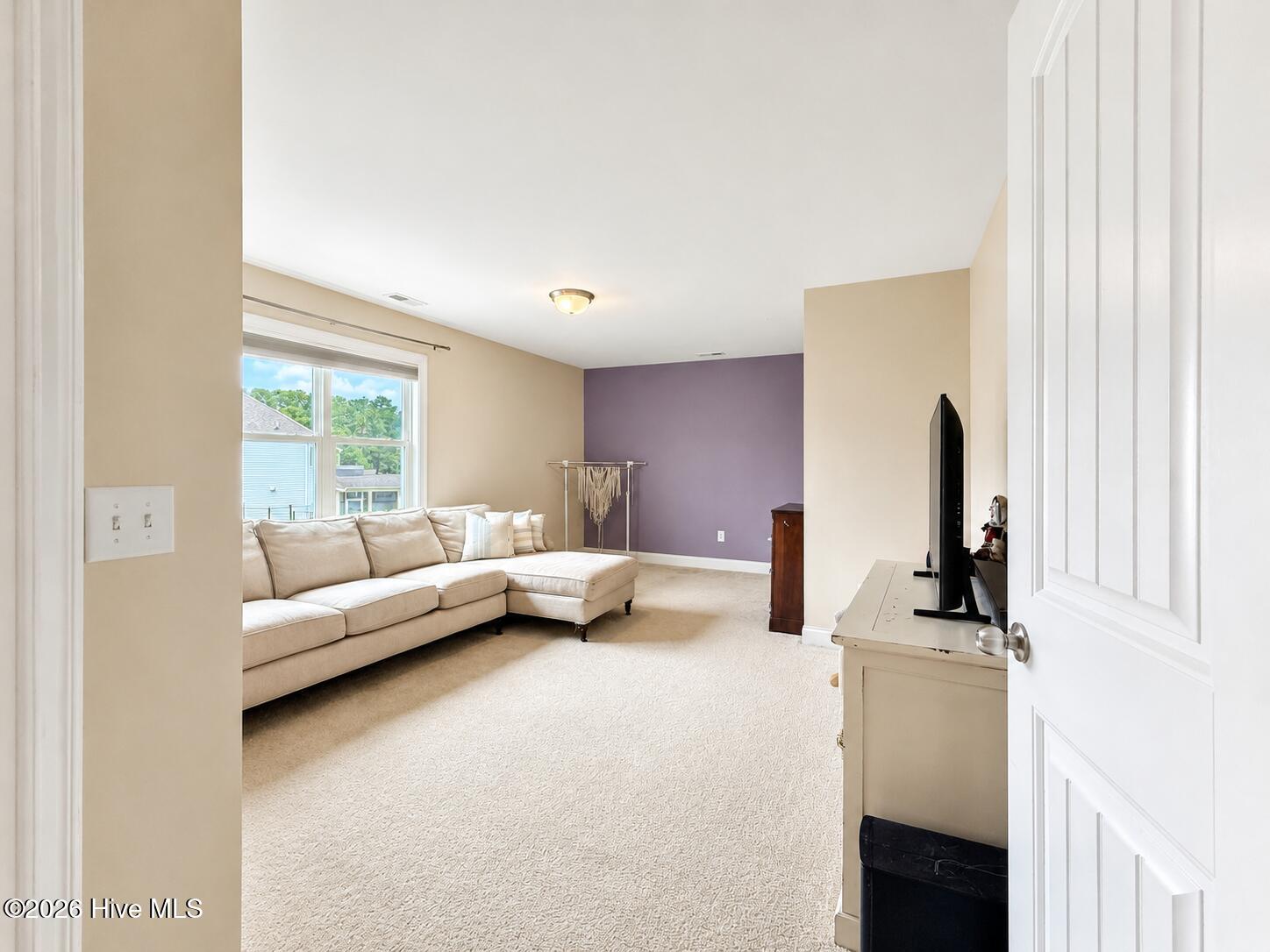 589 Aurora Place