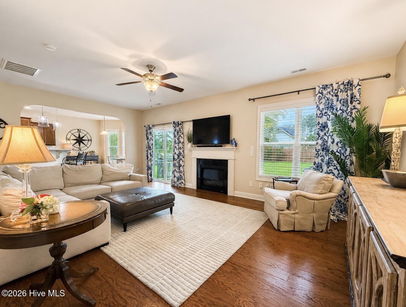 589 Aurora Place