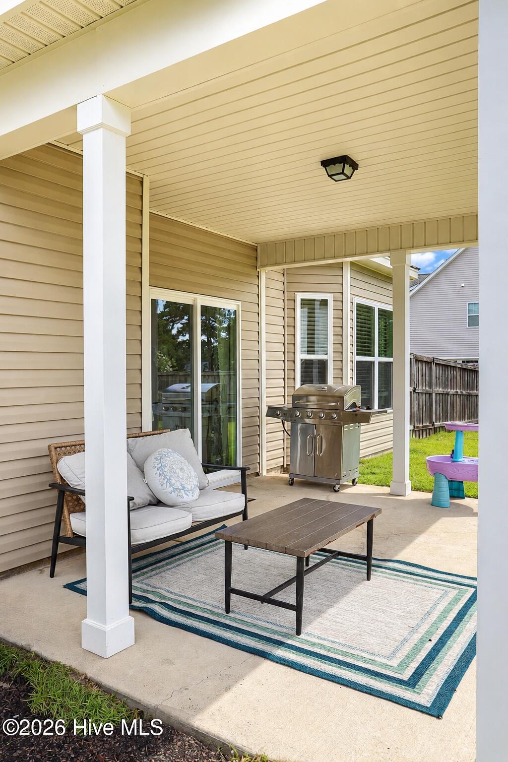 589 Aurora Place