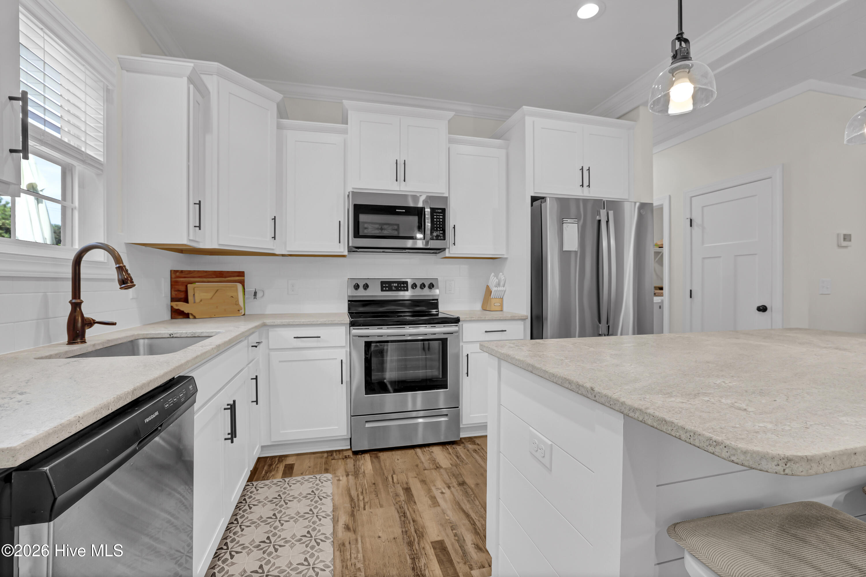 11 Sailview Court