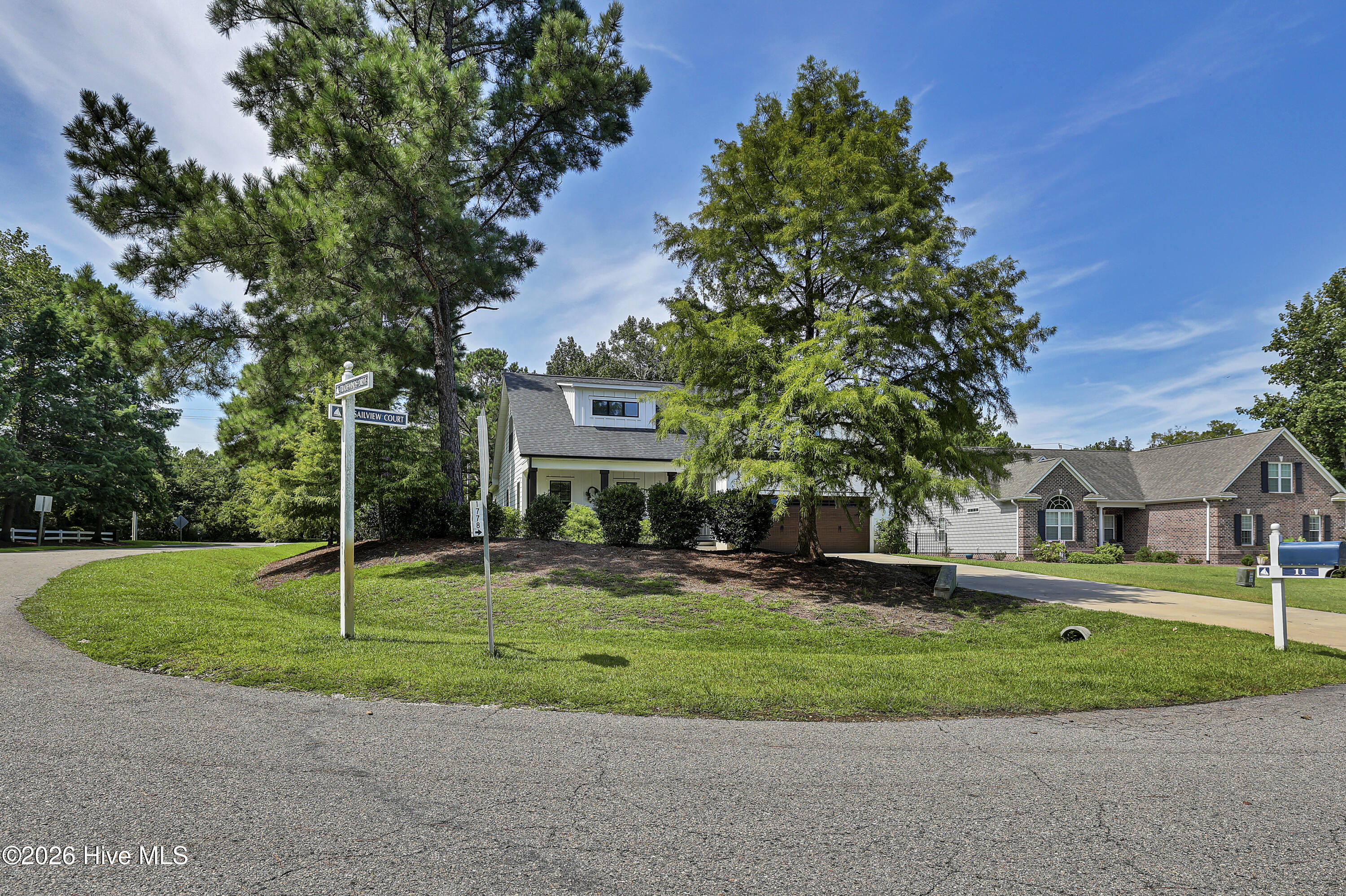 11 Sailview Court