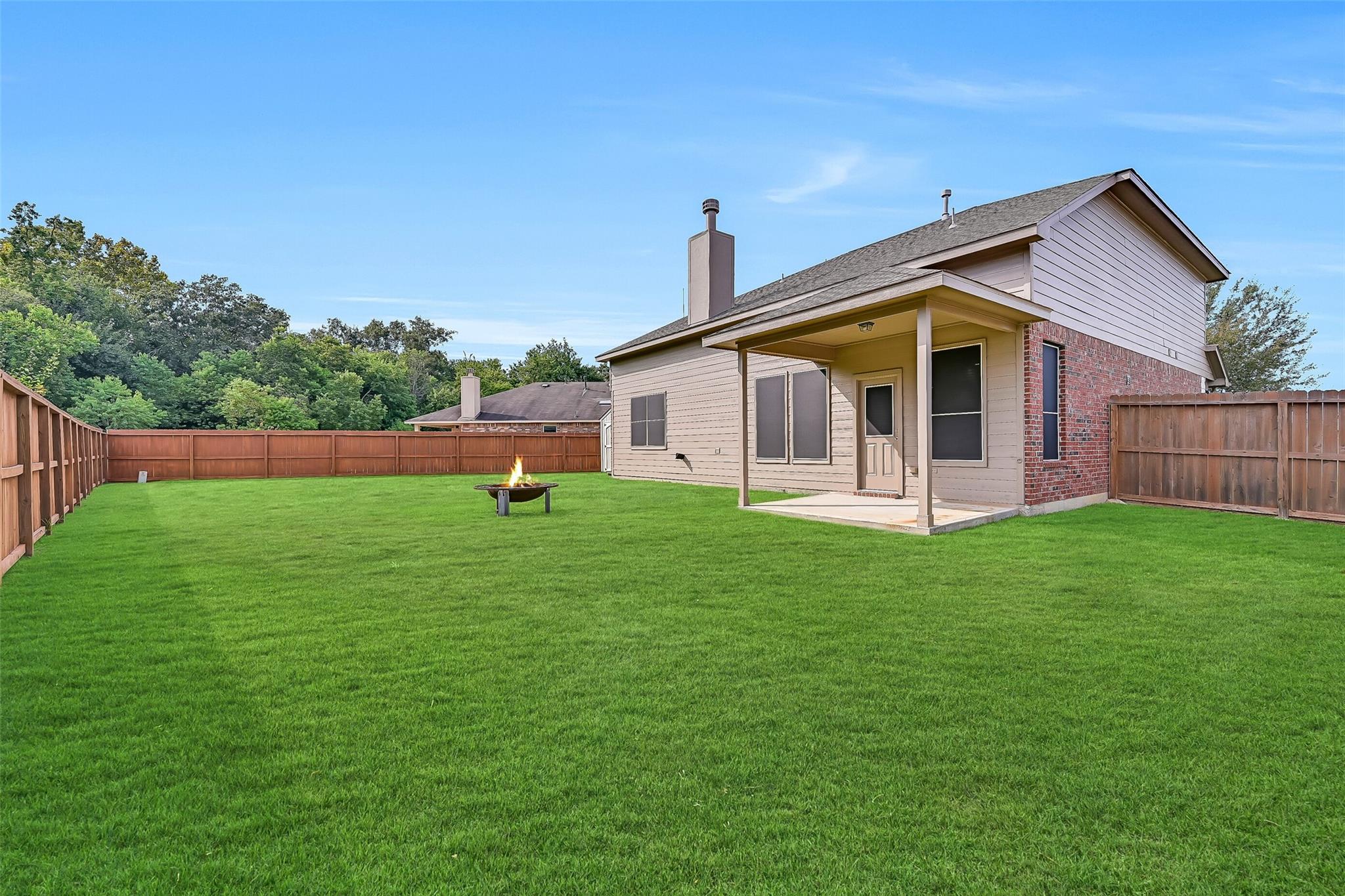 2303 Deer Trace Court