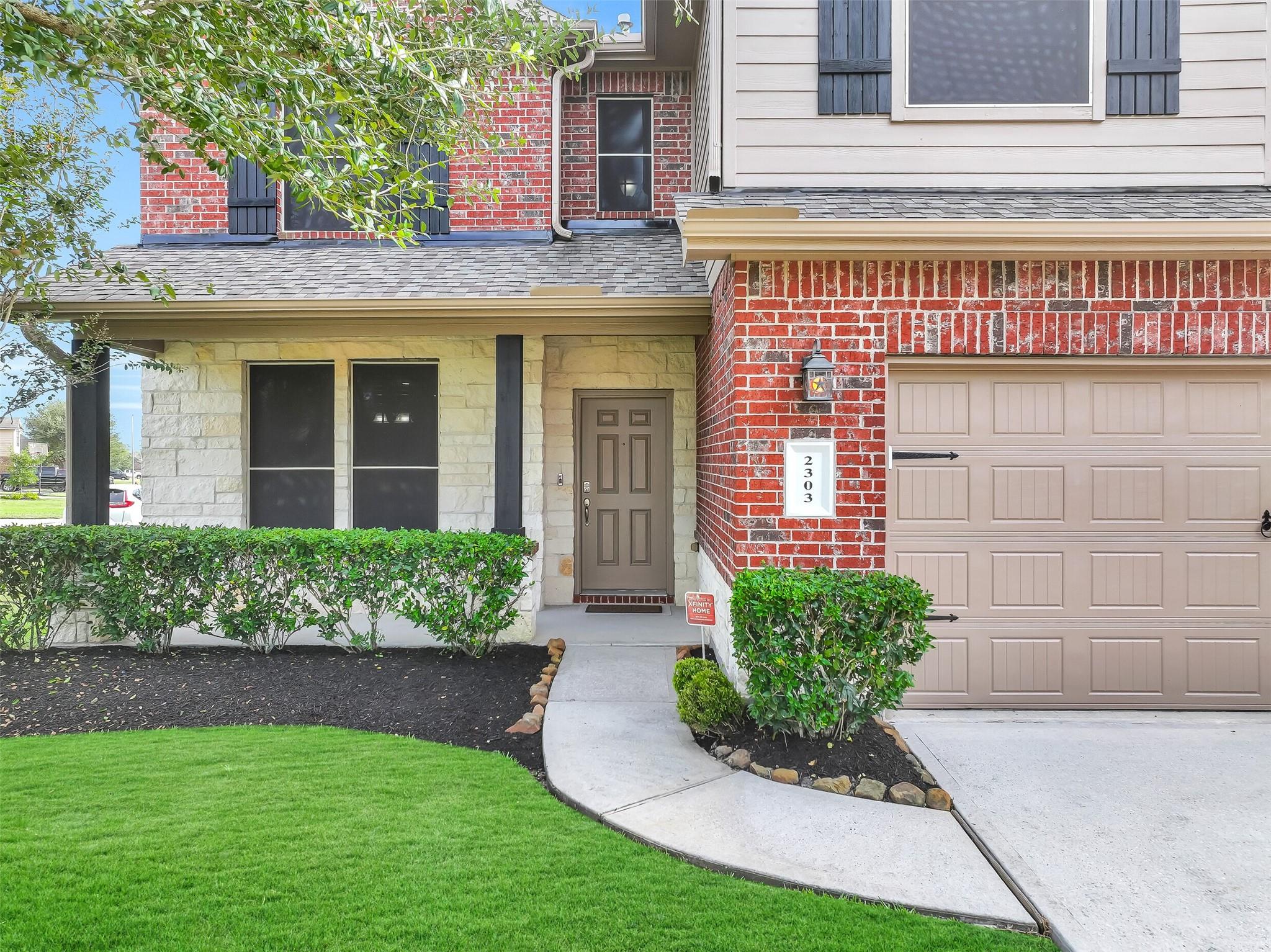 2303 Deer Trace Court