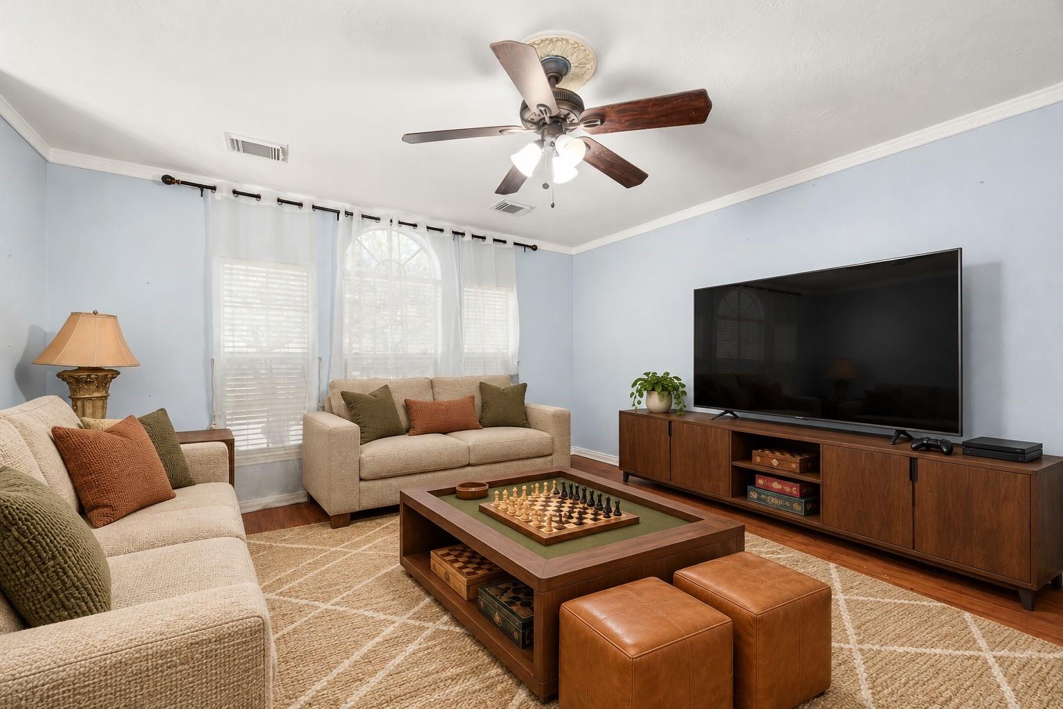 16123 Mossy Grove