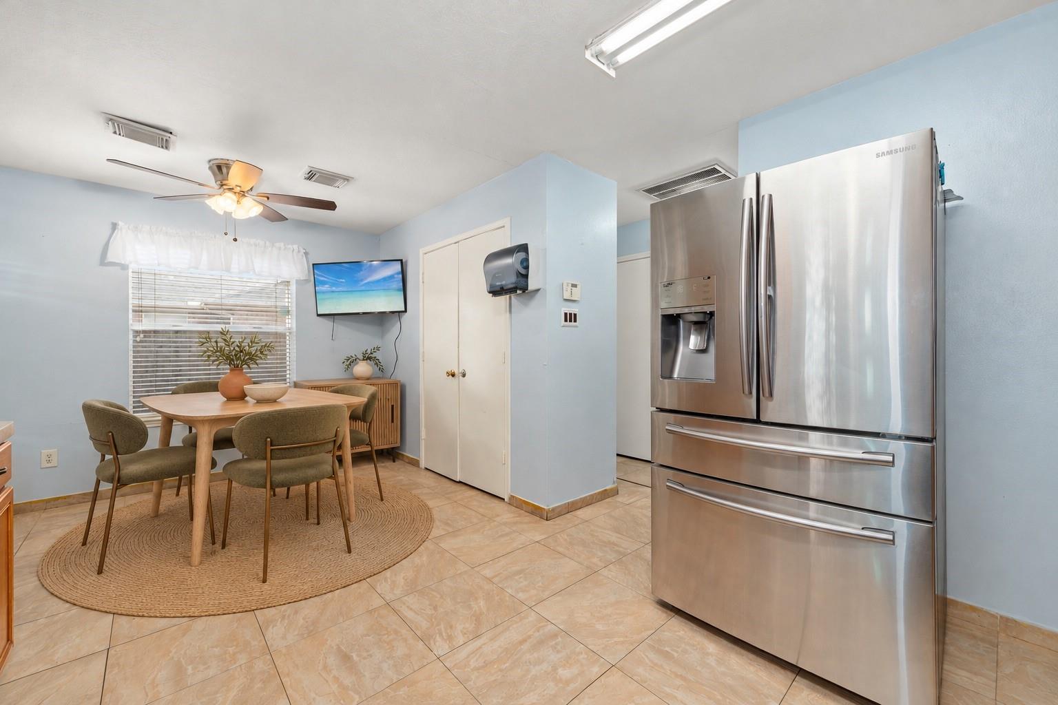16123 Mossy Grove