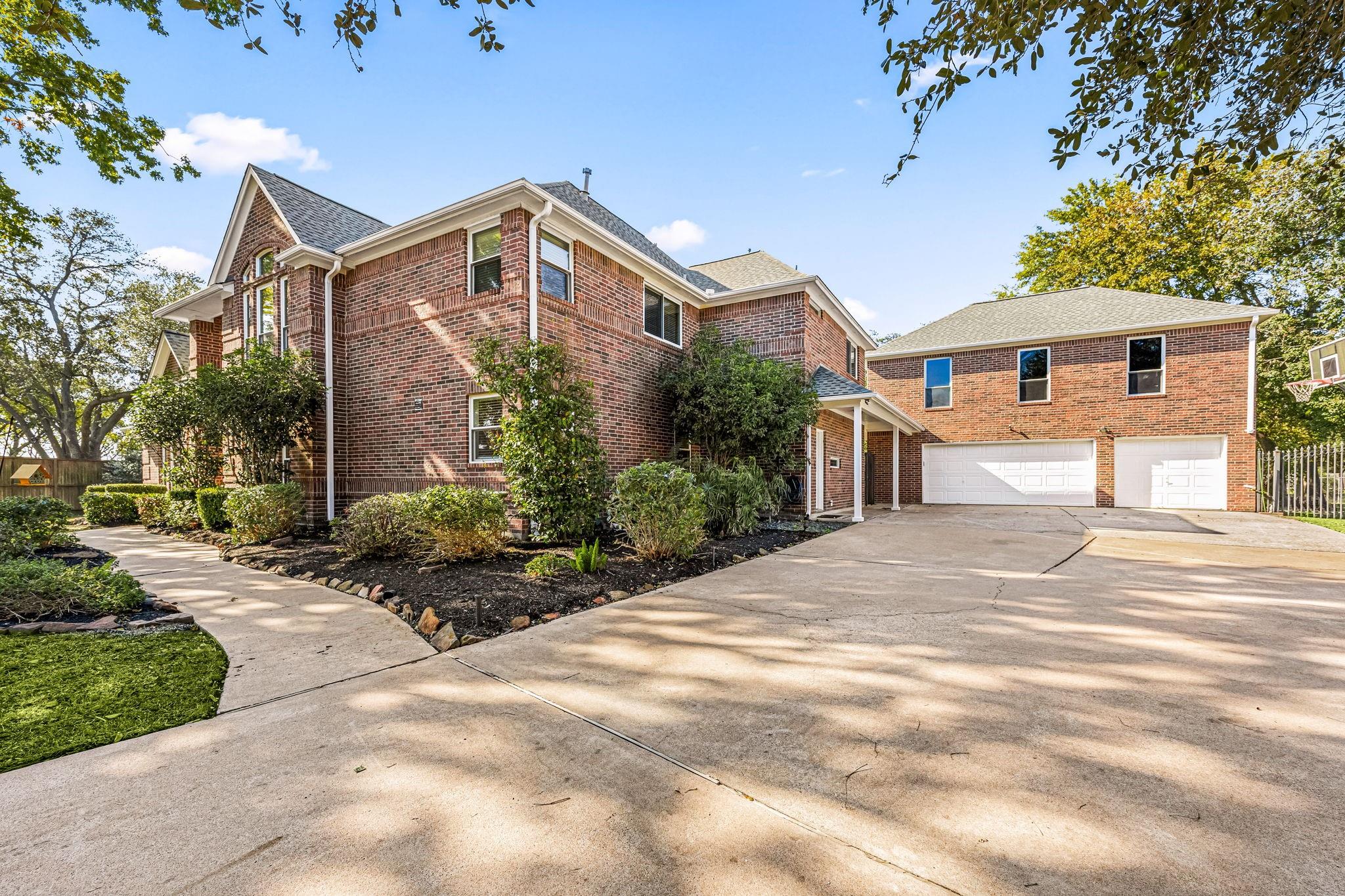 6448 Magnolia Street