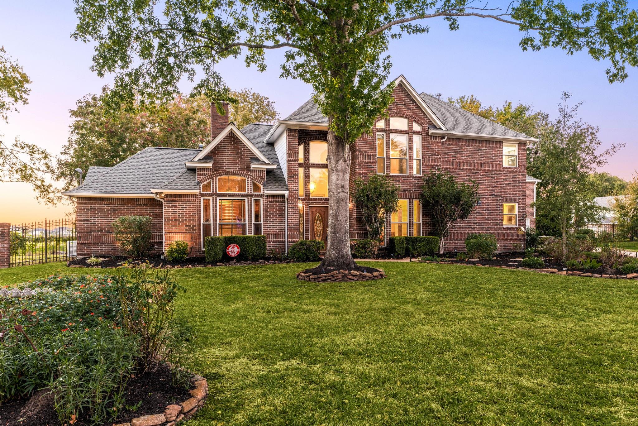 6448 Magnolia Street