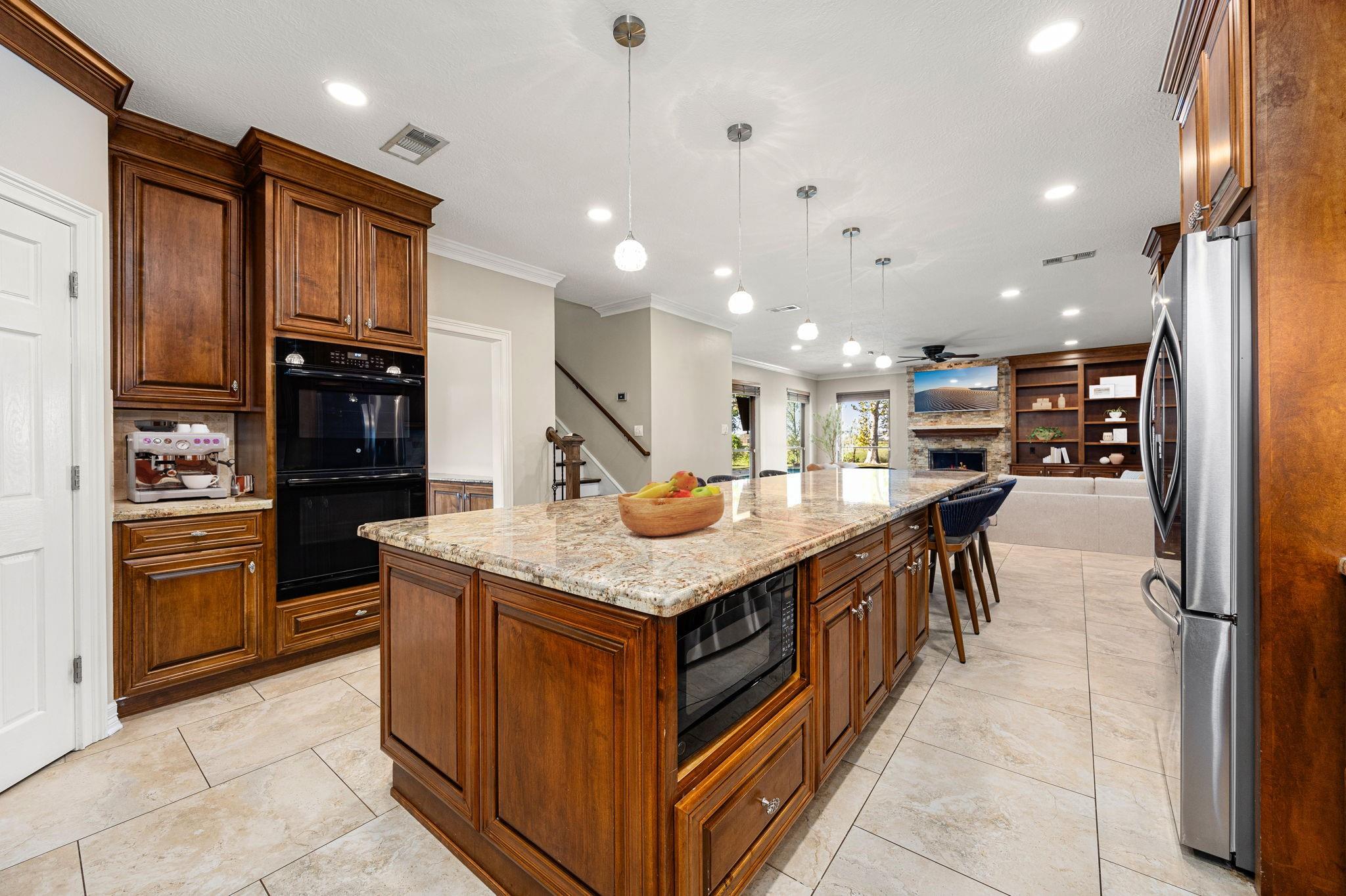 6448 Magnolia Street