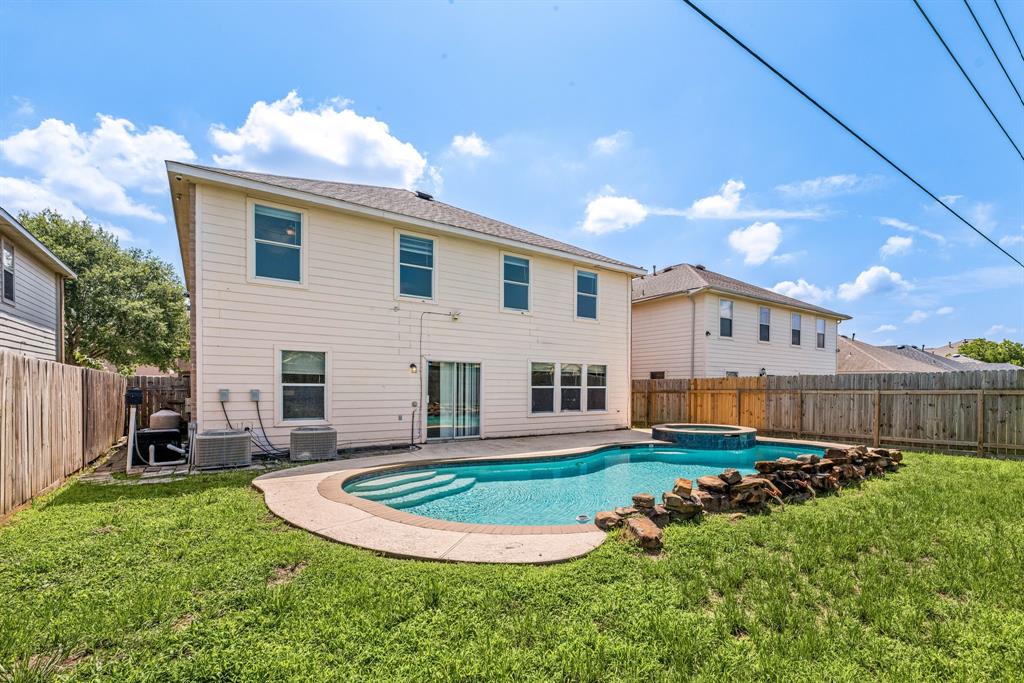 7903 Raven Creek Lane