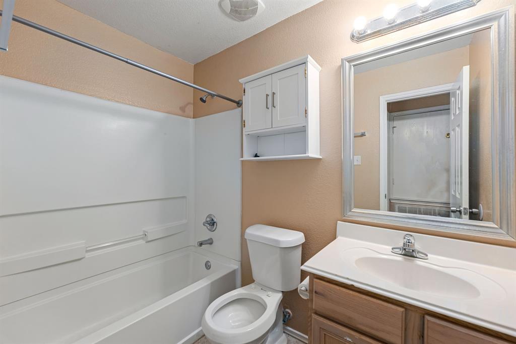 7903 Raven Creek Lane