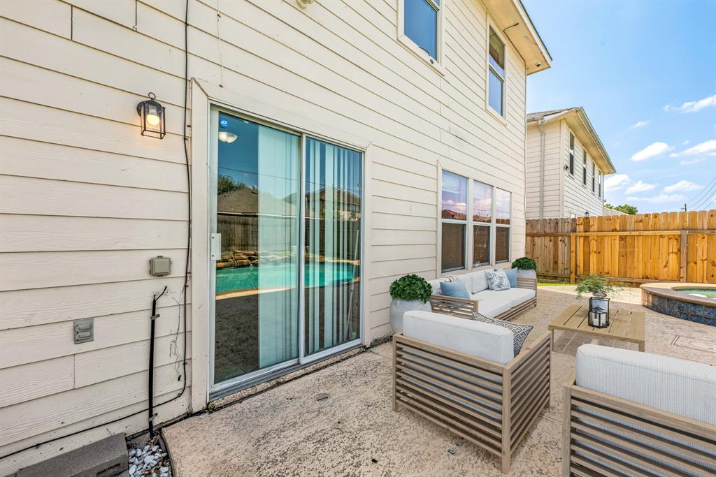 7903 Raven Creek Lane