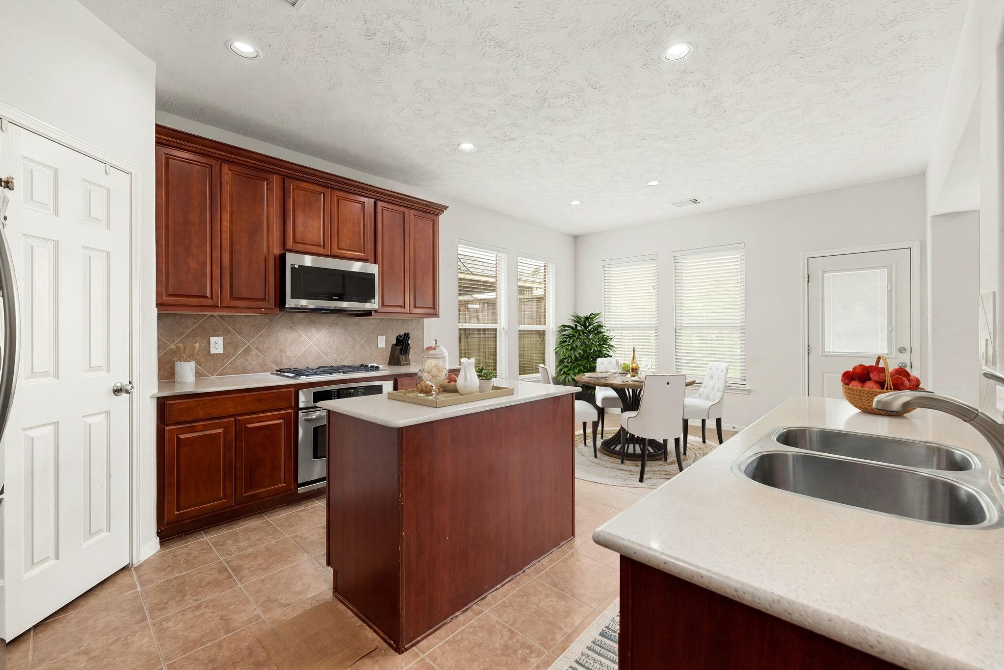 5119 Silver Oak Drive