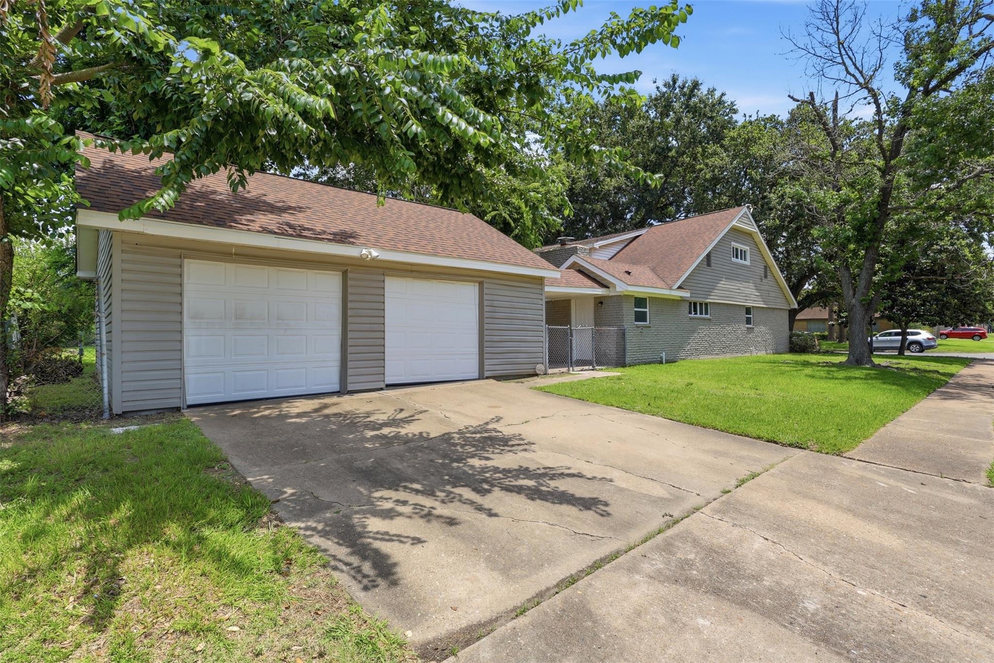 7826 Twin Hills Drive