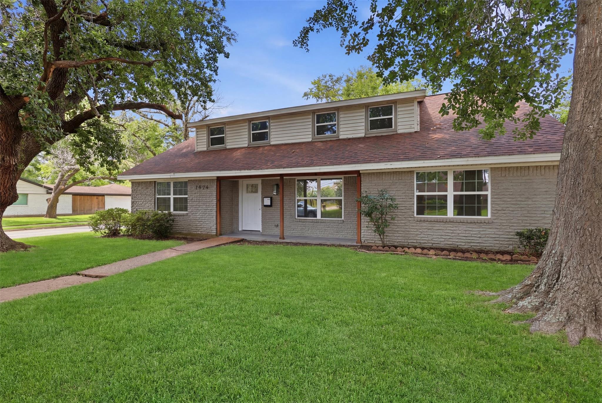 7826 Twin Hills Drive
