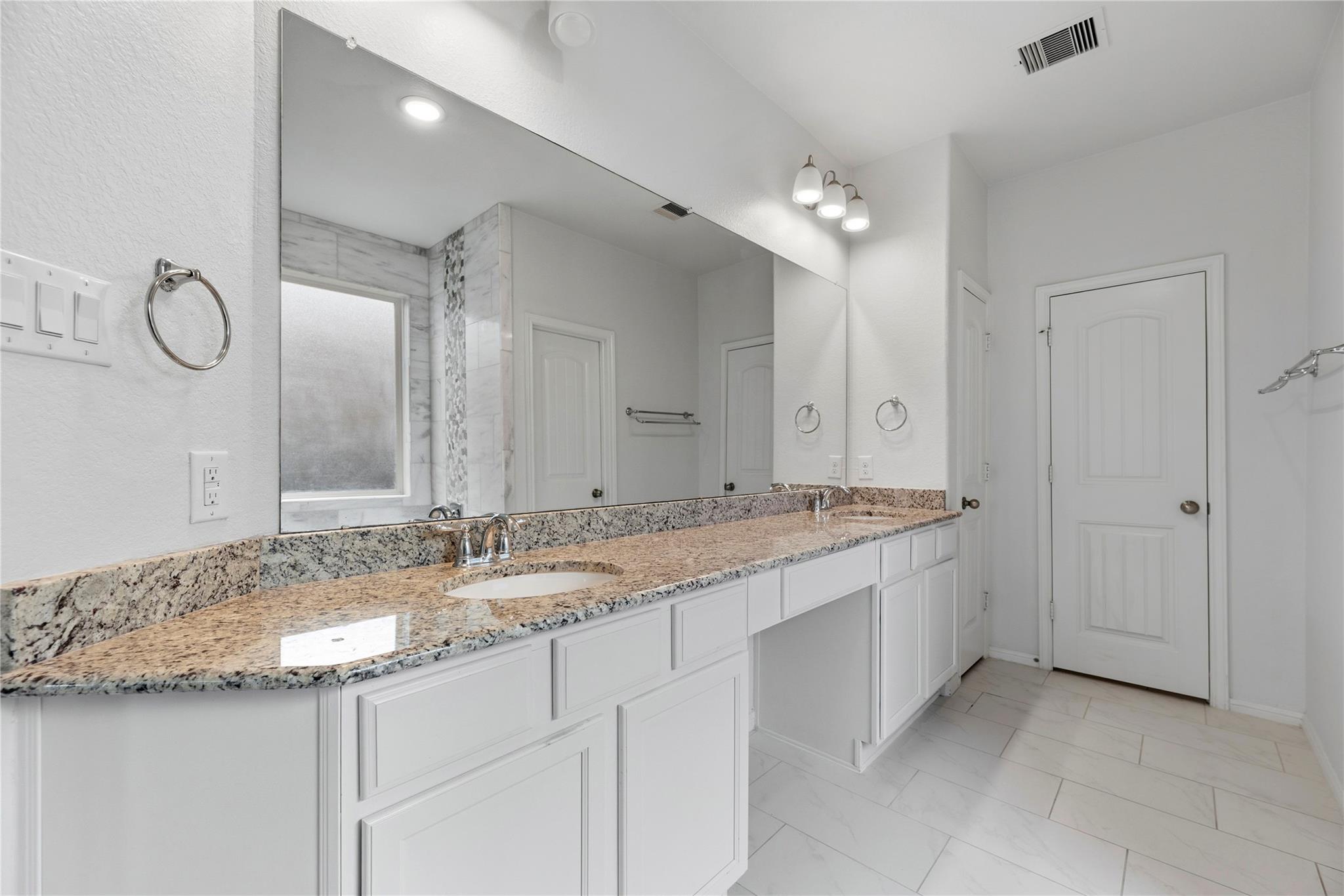 28714 Finke Gorge Drive