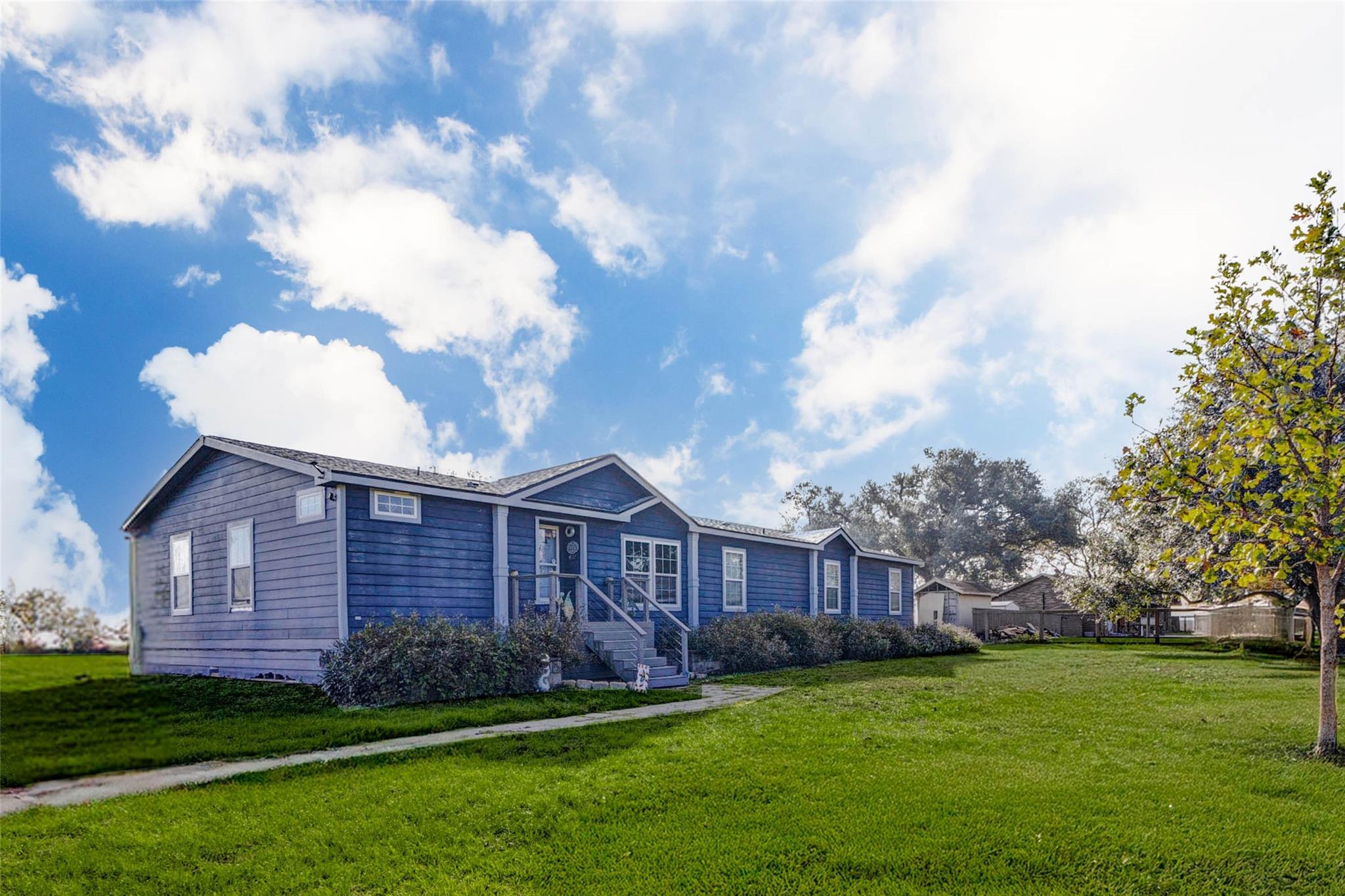 8412 Katy Hockley Road