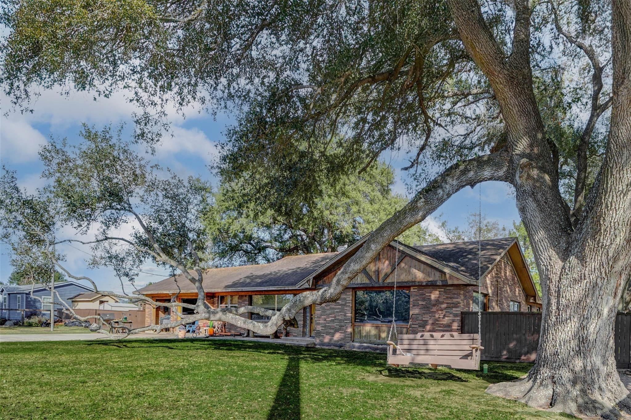 8412 Katy Hockley Road