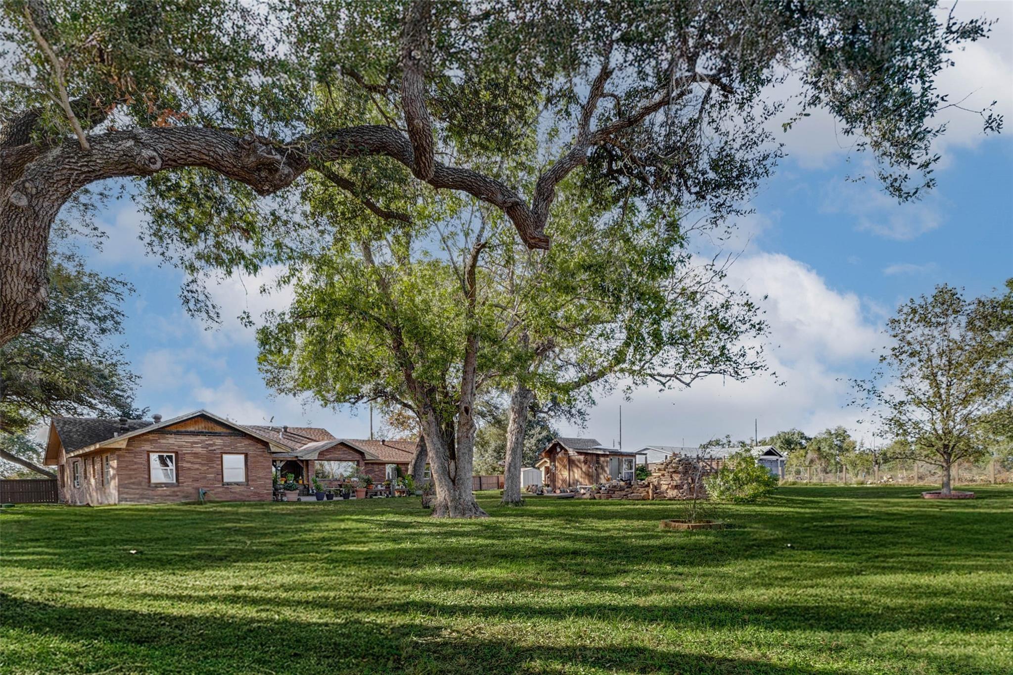 8412 Katy Hockley Road