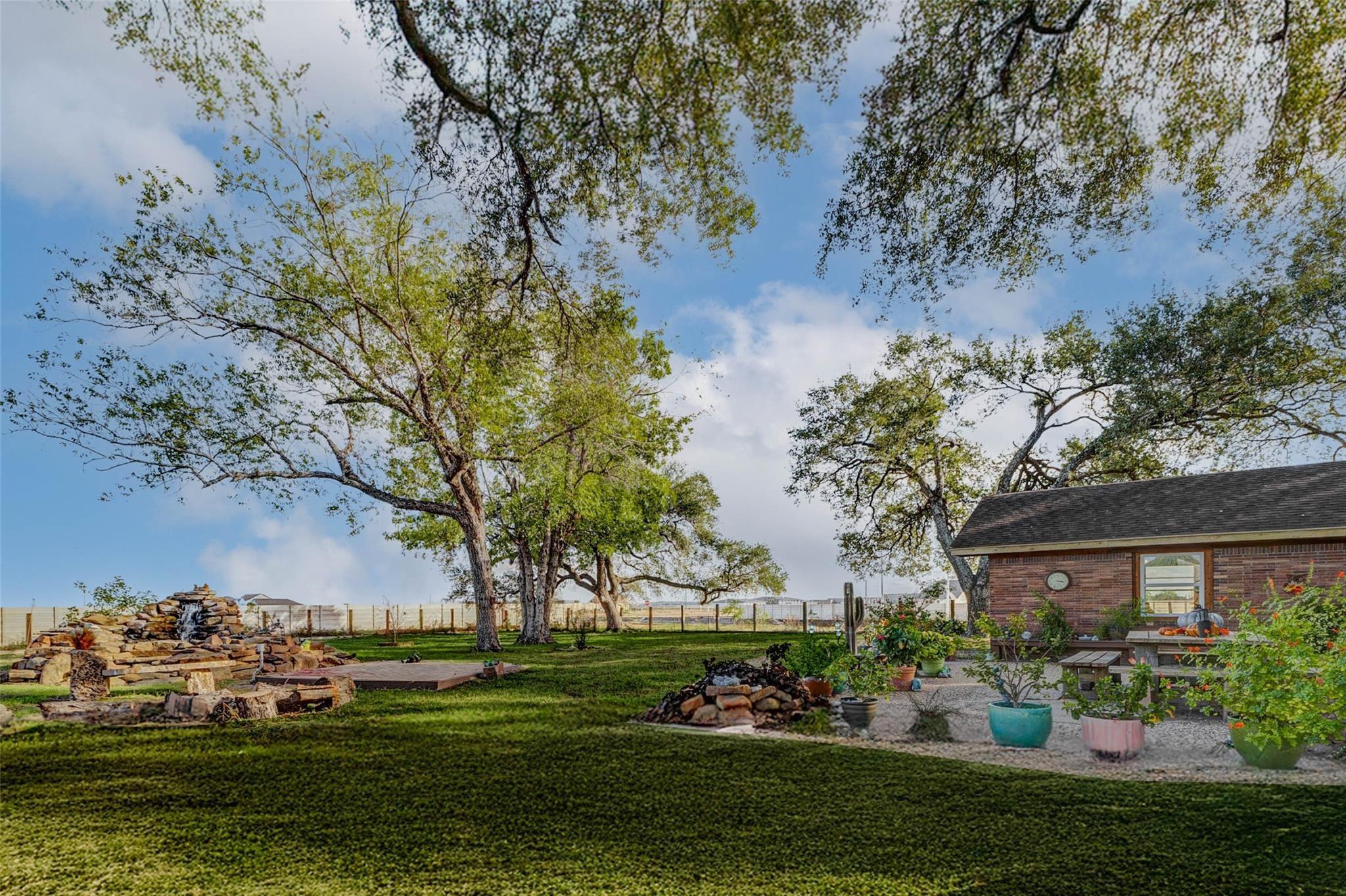 8412 Katy Hockley Road