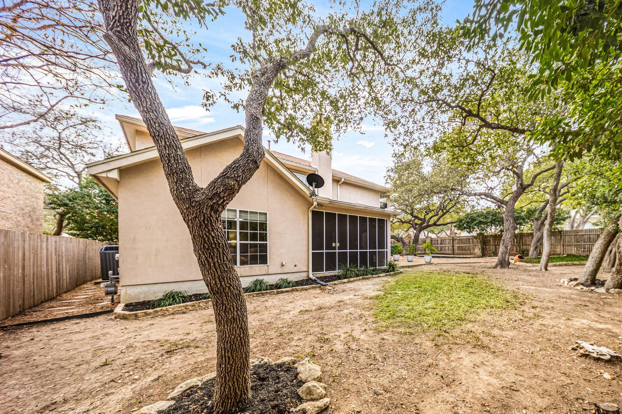 2231 Bentoak Hollow