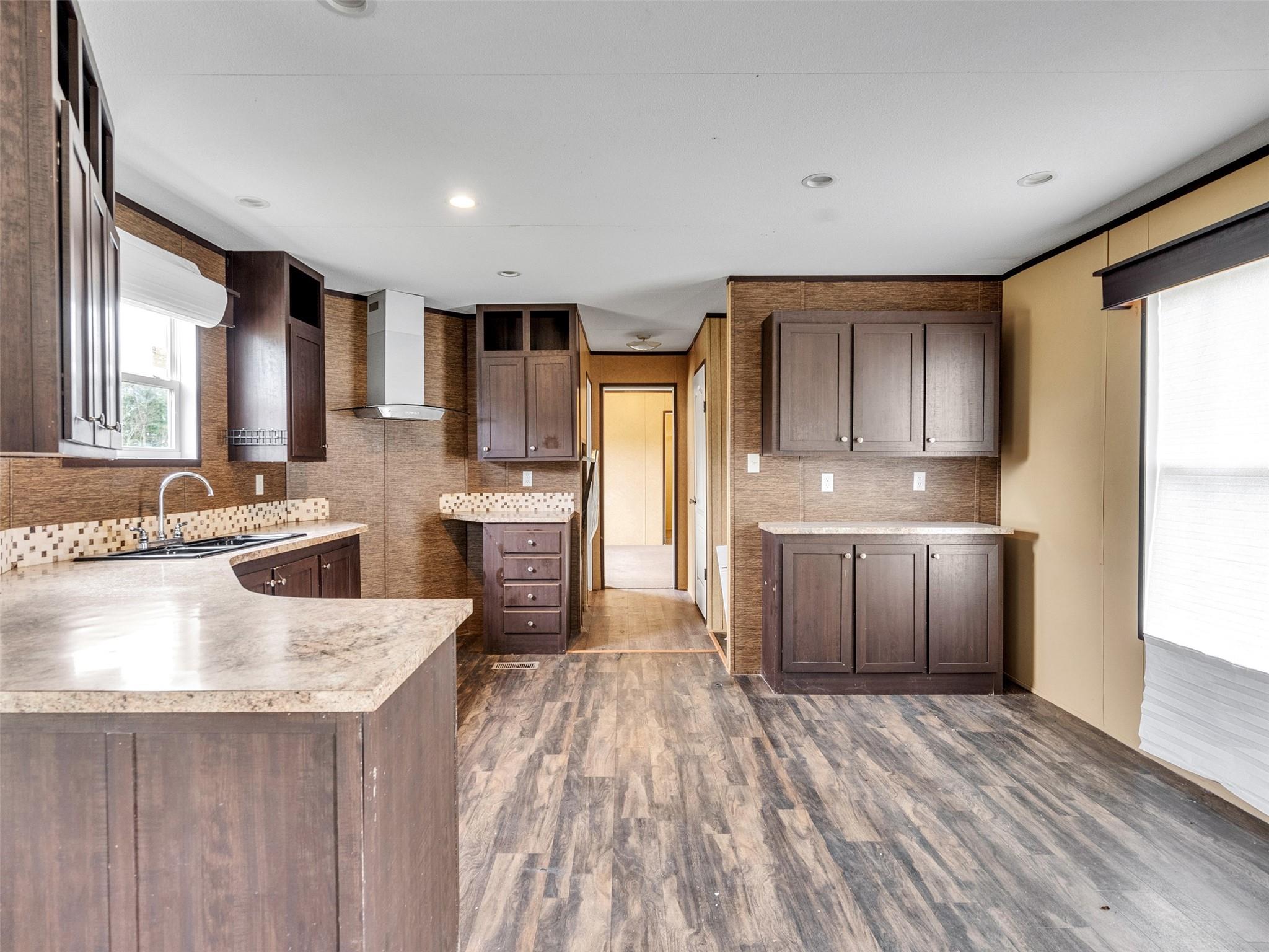 2194 County Road 5017