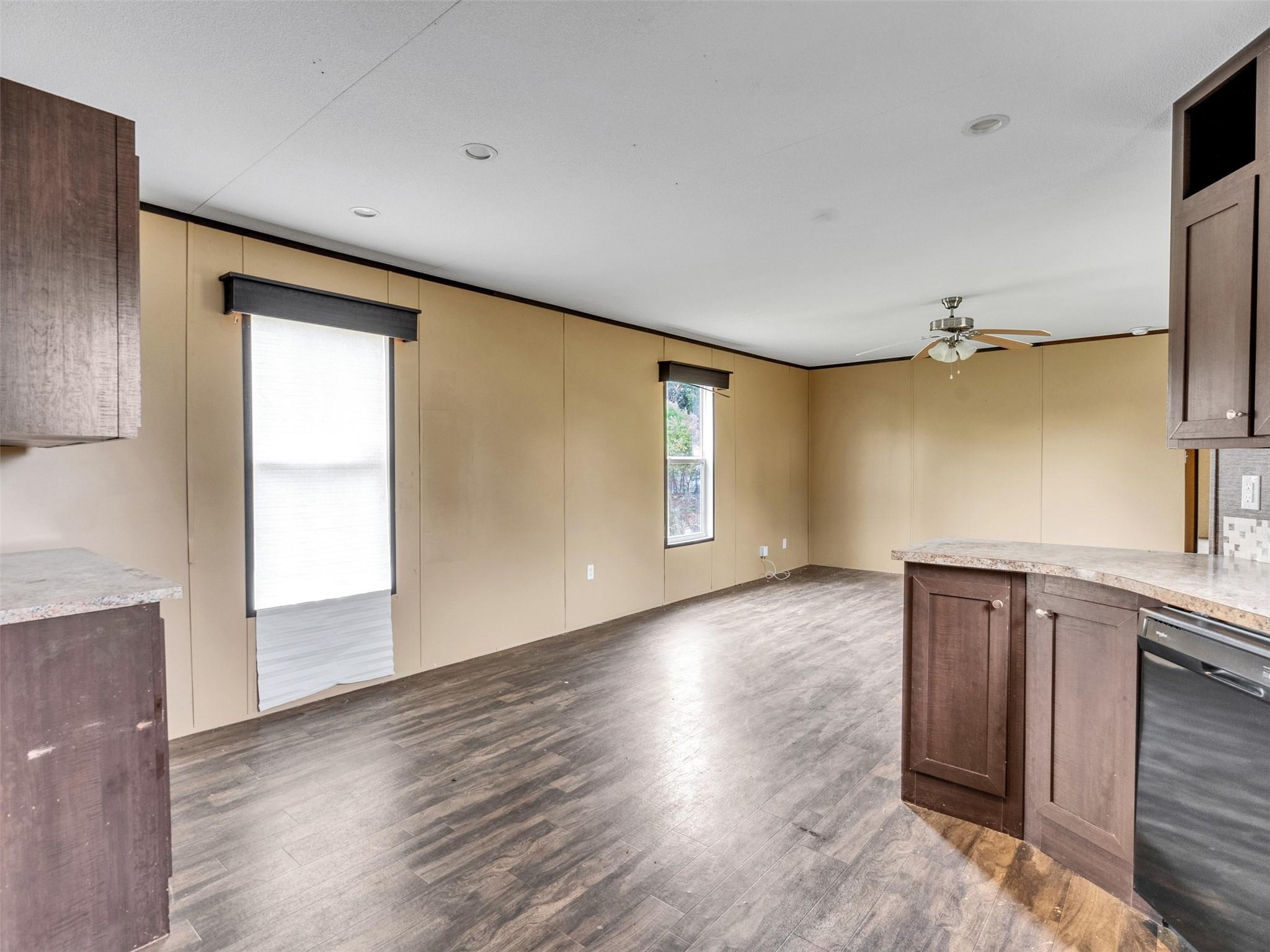 2194 County Road 5017