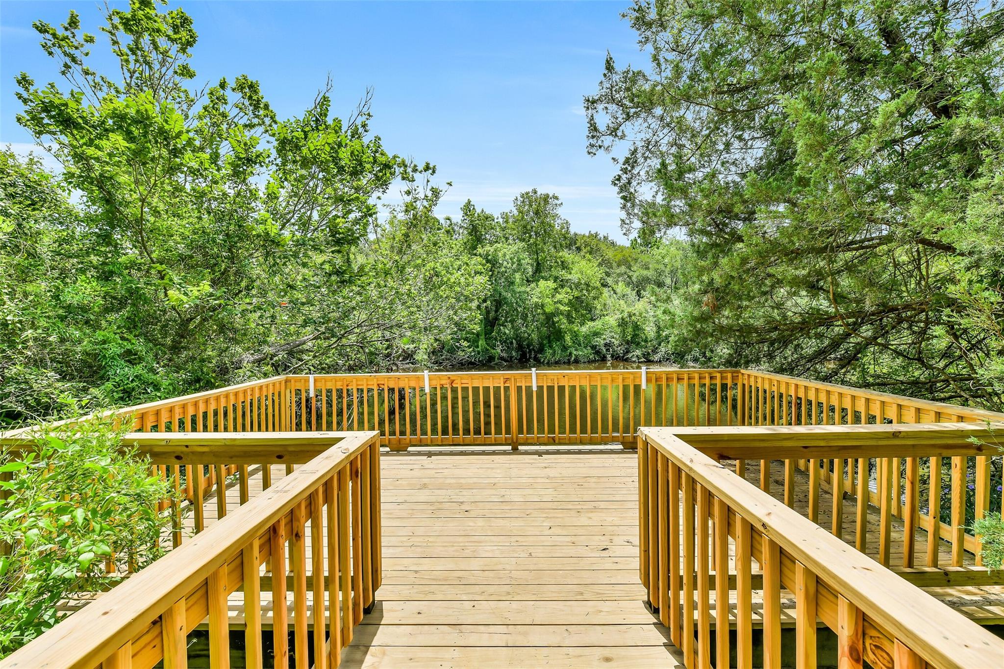 1056 Cabot Cove