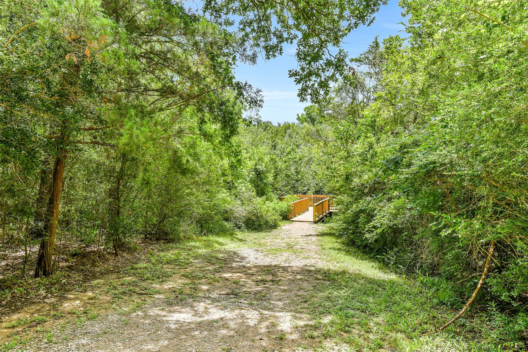 1056 Cabot Cove