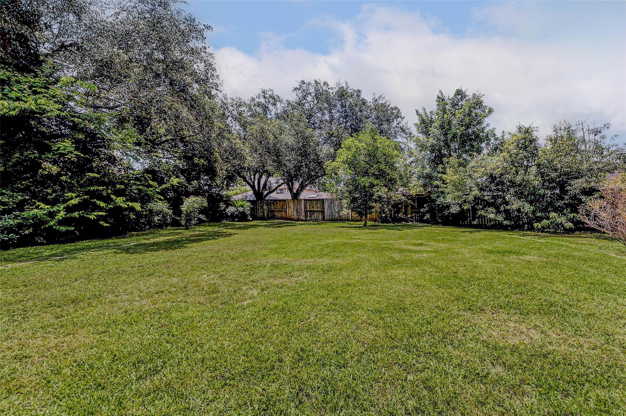23007 Lanham Drive