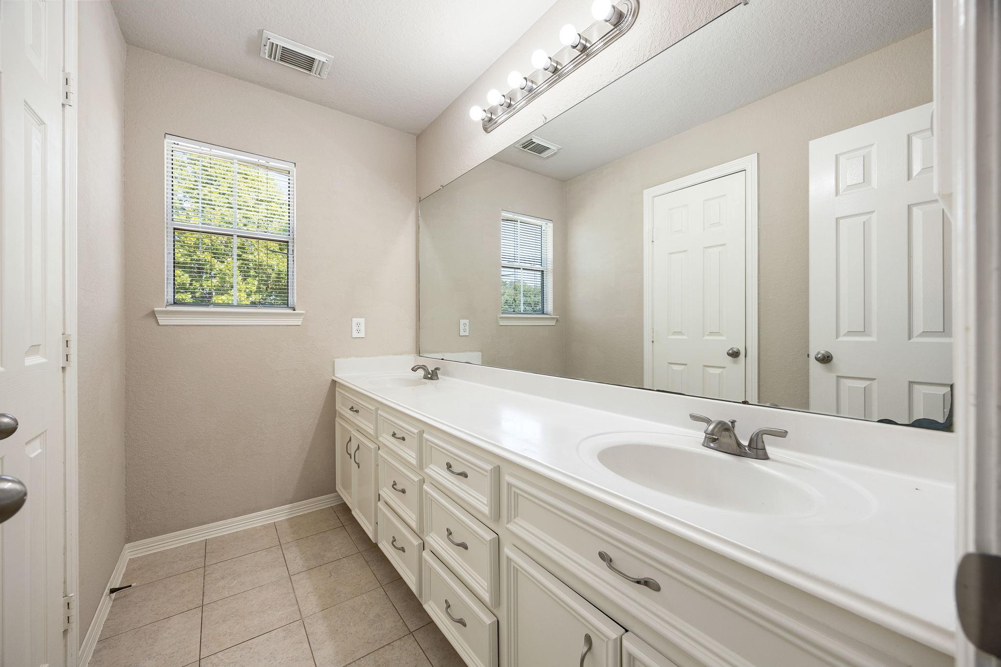 3342 Maymist Drive, Katy
