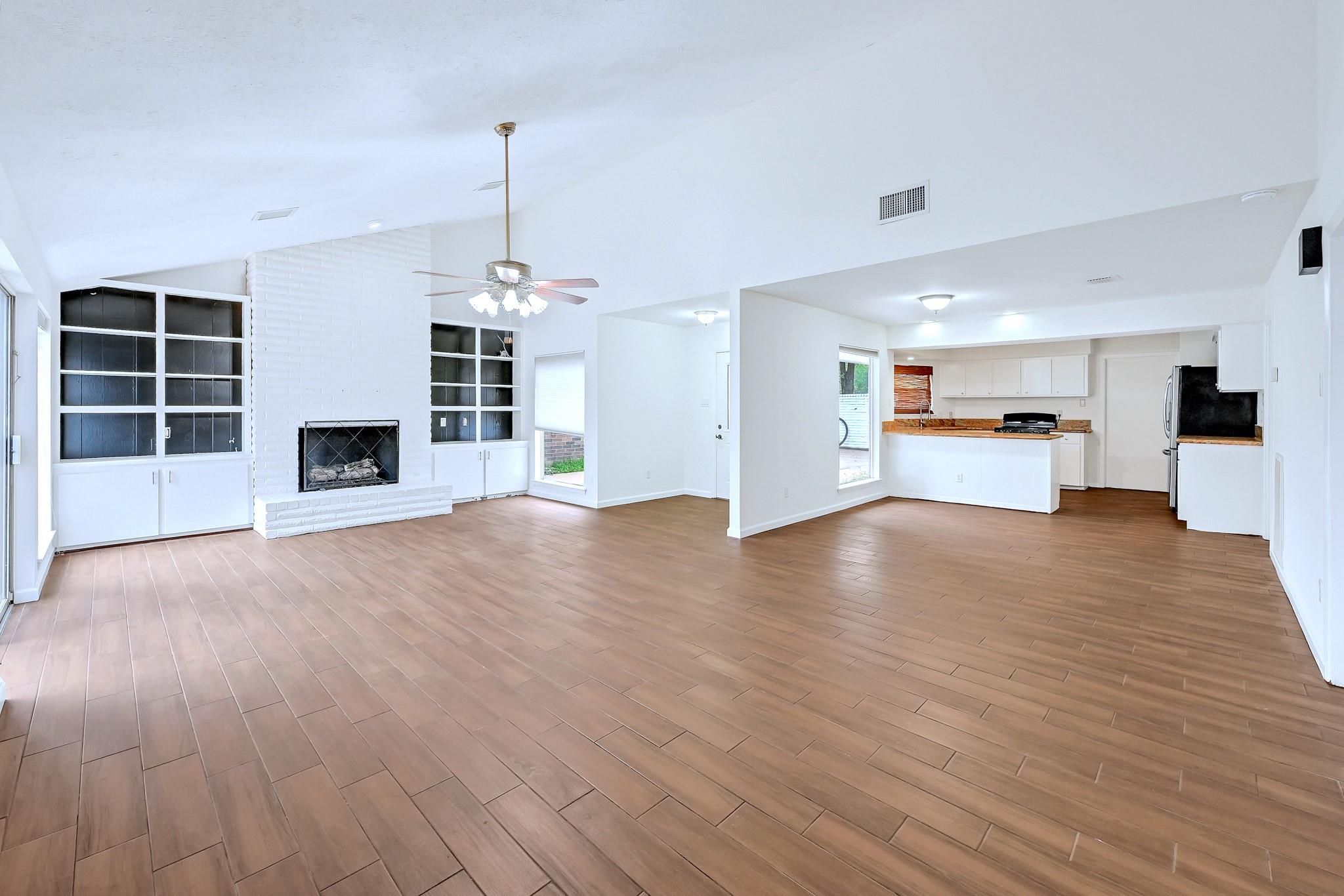 20031 Sunny Shores Drive