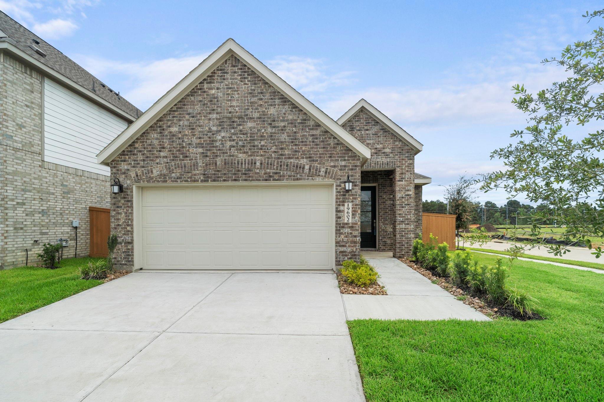 19602 San Severino Dr